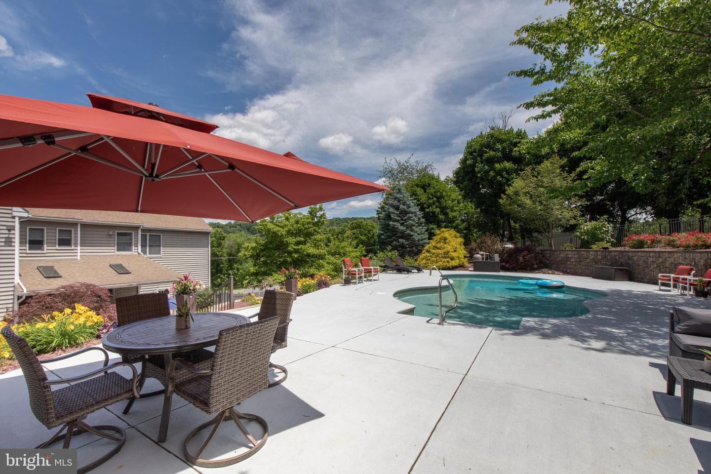 2760 Valley View Road photo 63