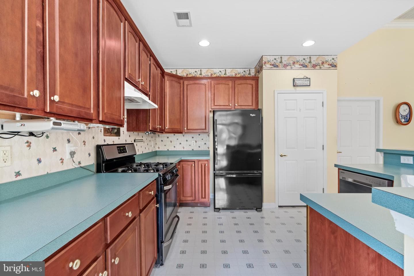 1861 Felicity Lane photo 12