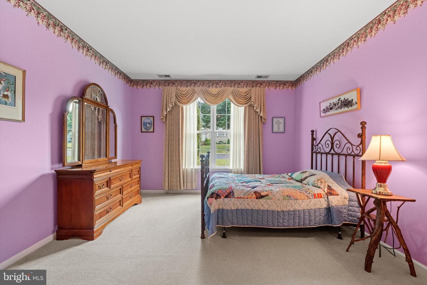 1861 Felicity Lane photo 19