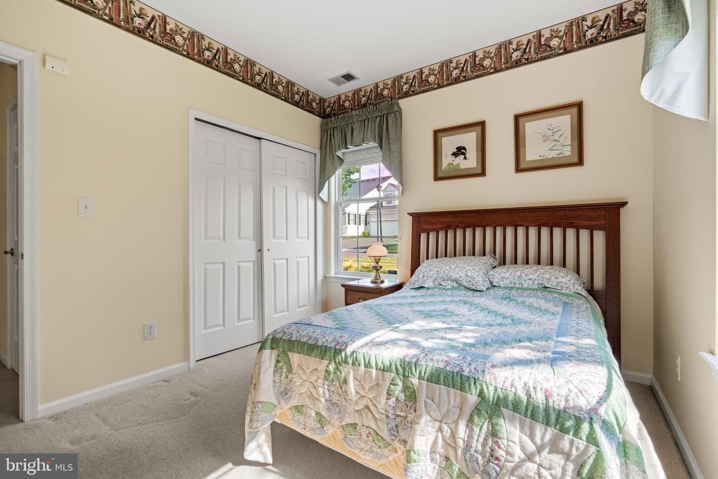 1861 Felicity Lane photo 26