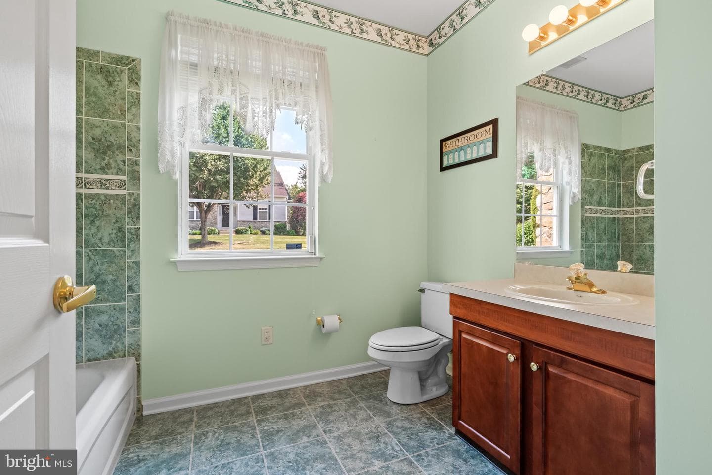 1861 Felicity Lane photo 27