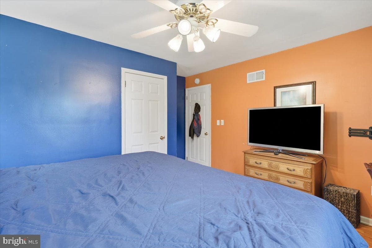 3547 Hecktown Road photo 32