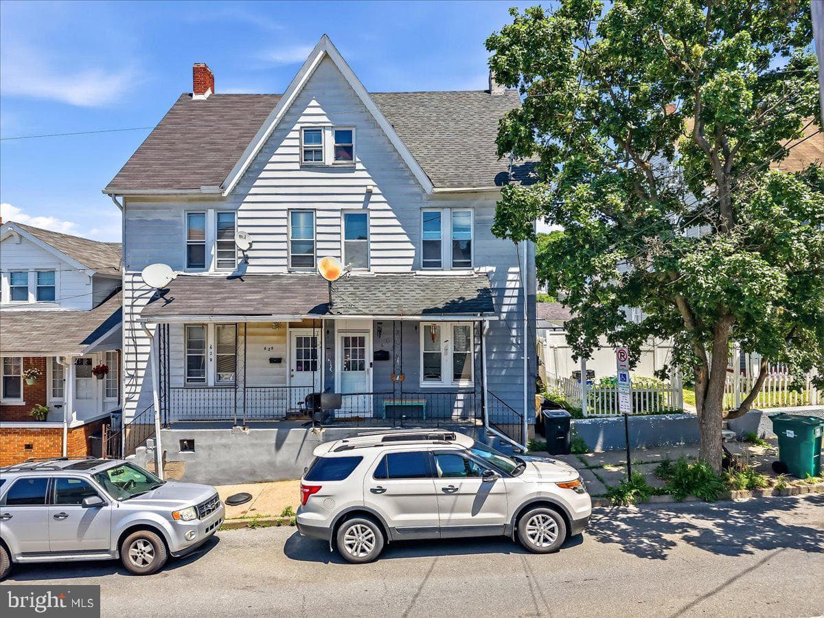 631 Alaska Street