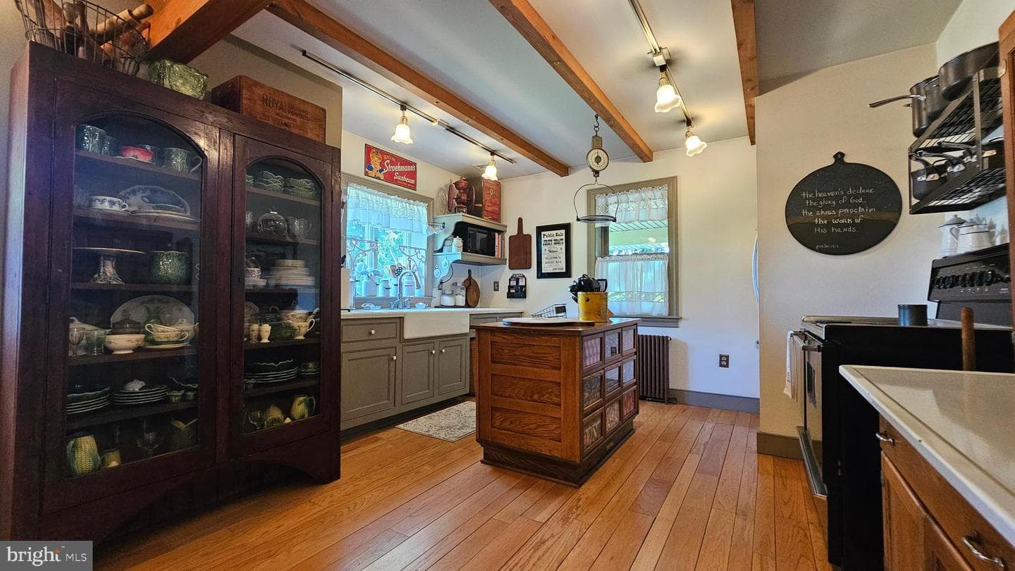 585 Buttermilk Road photo 10