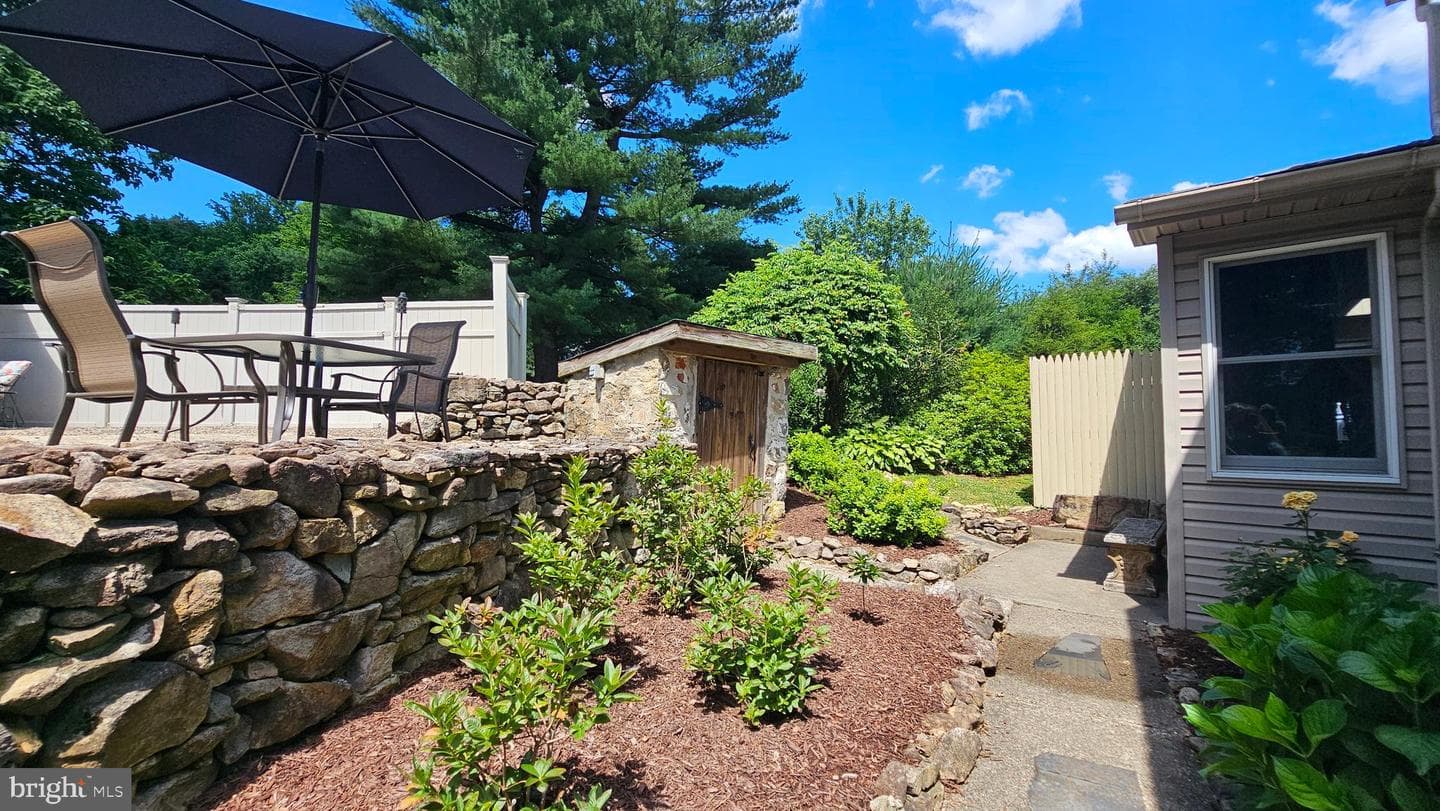 585 Buttermilk Road photo 46