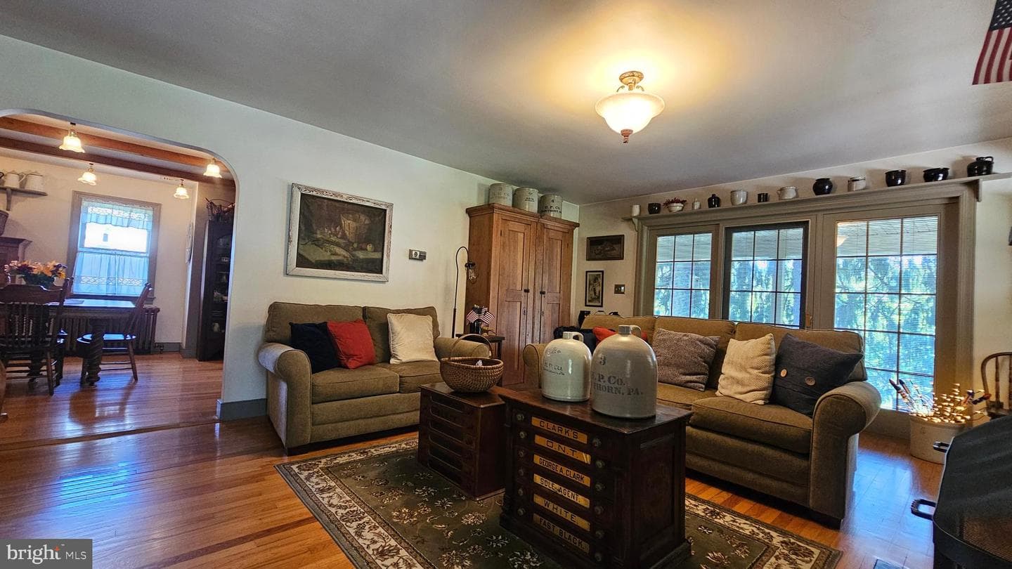 585 Buttermilk Road photo 5