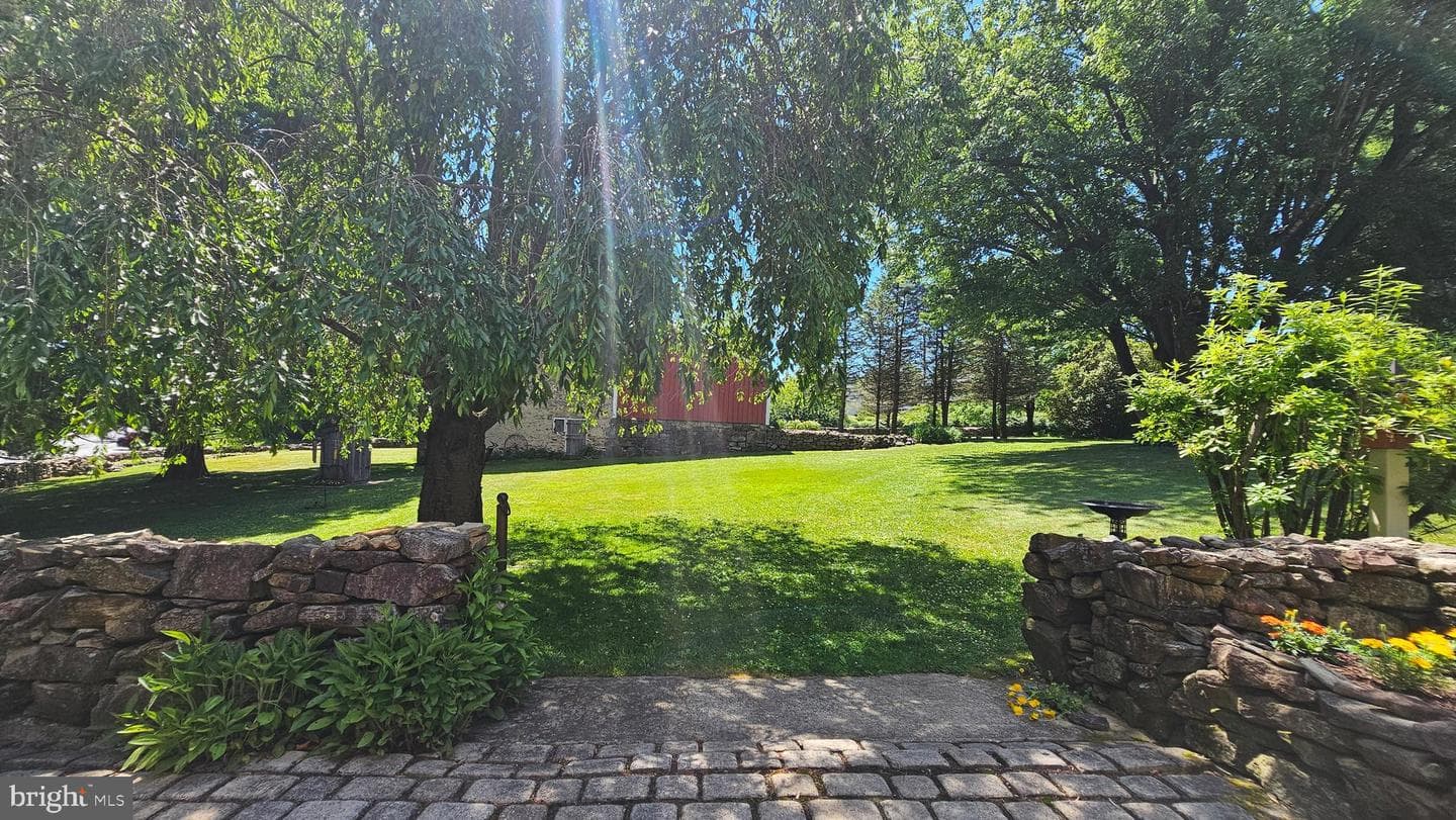 585 Buttermilk Road photo 58