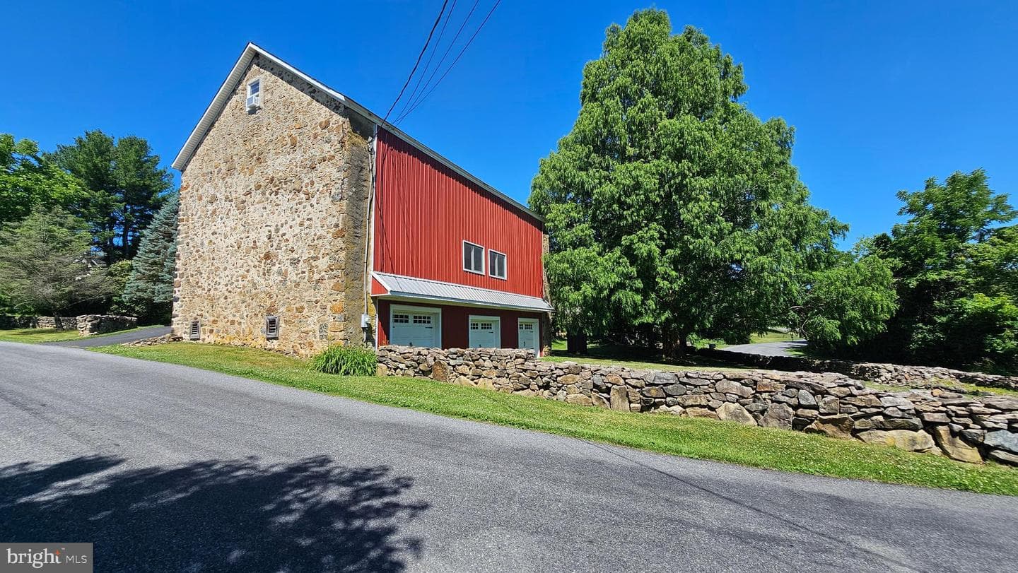 585 Buttermilk Road photo 65