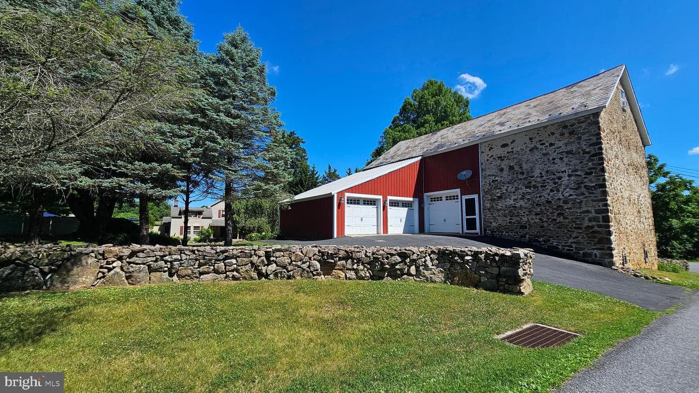 585 Buttermilk Road photo 66