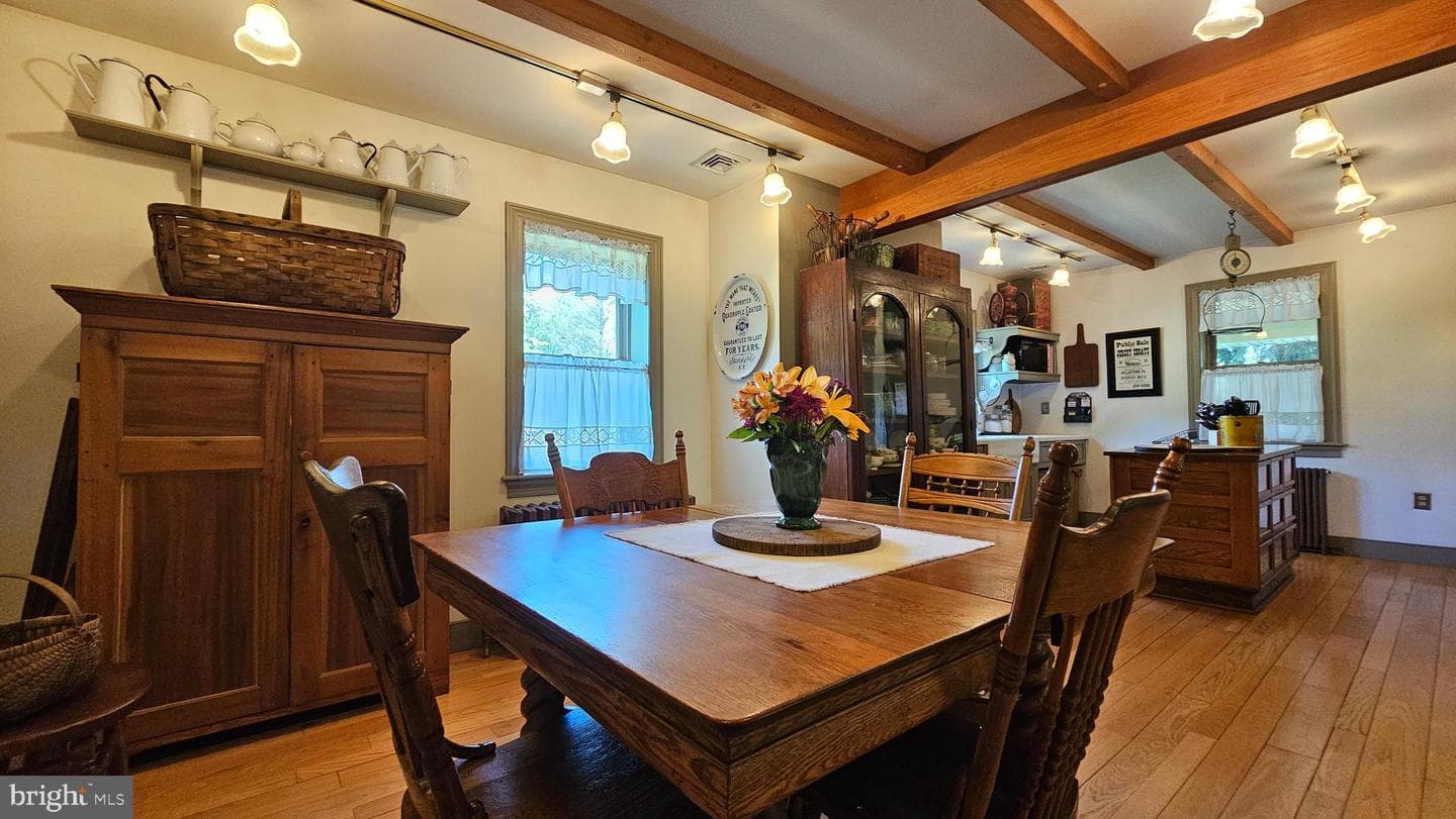 585 Buttermilk Road photo 9