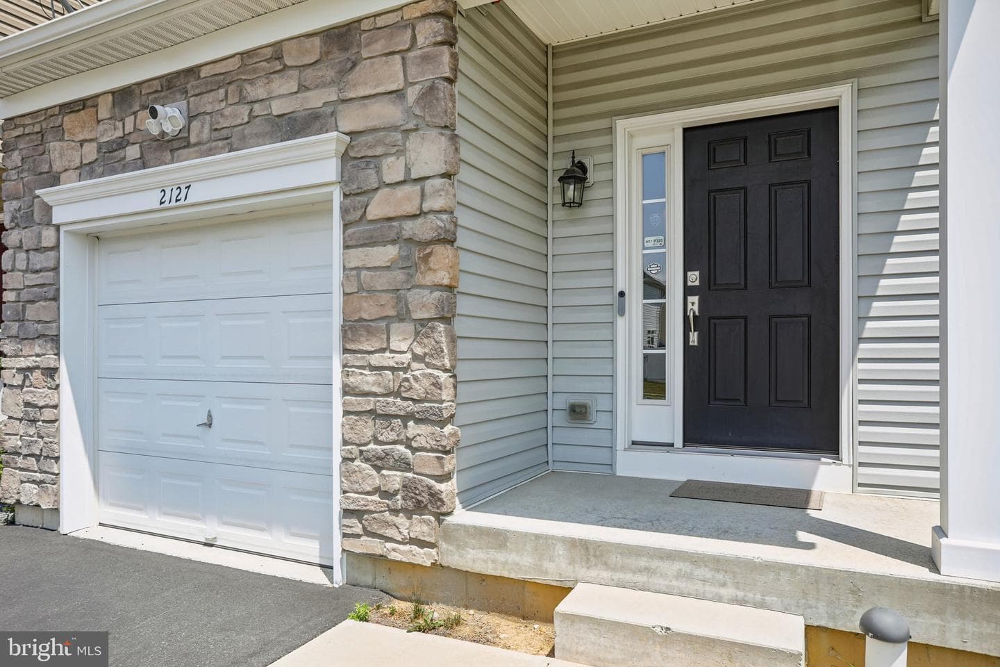 2127 Huntington Lane photo 6