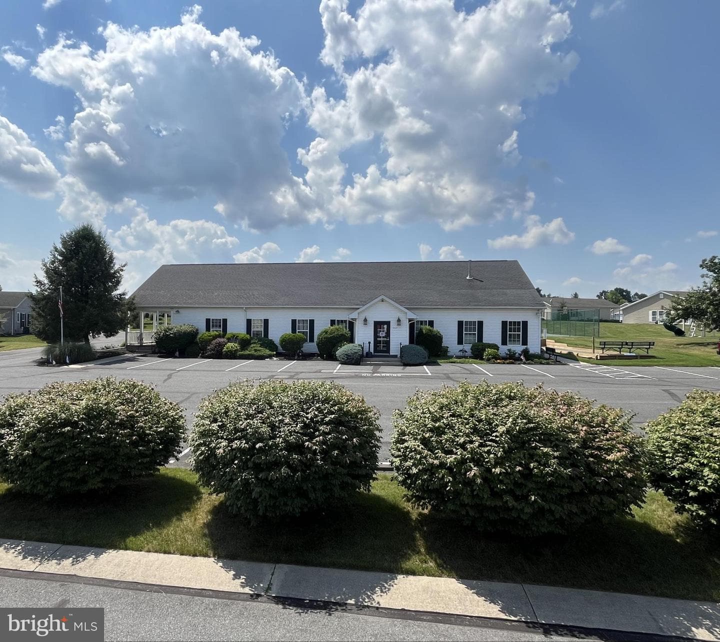 671 Kykuit Place photo 16