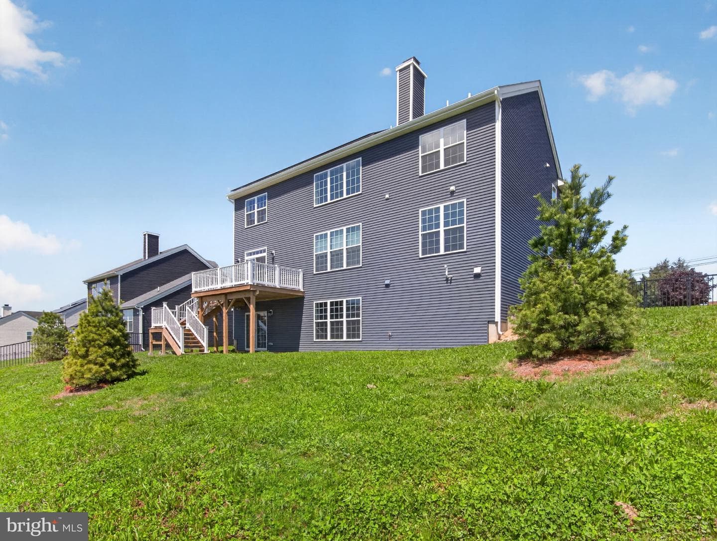 477 Newlins Rd E photo 68