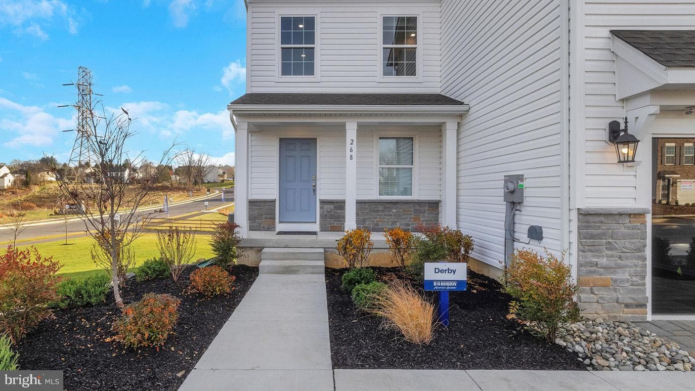 220 Winding Road photo 6