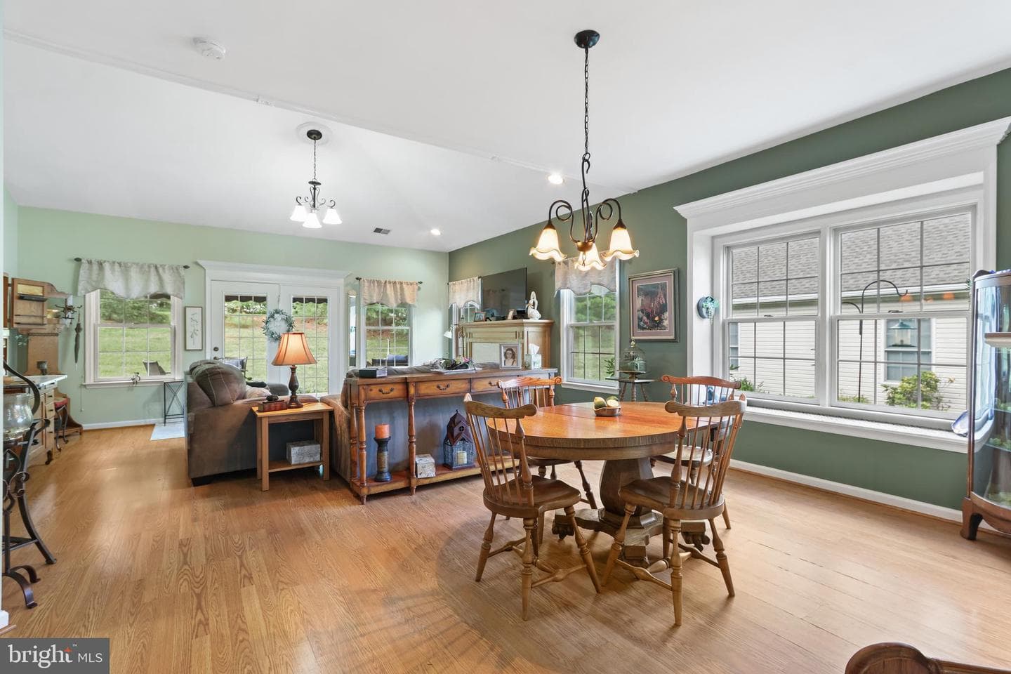 46 Glenmoor Cir N photo 10