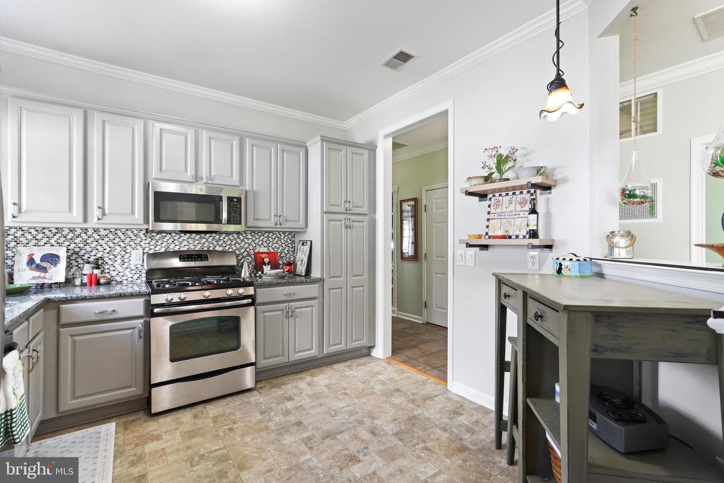 46 Glenmoor Cir N photo 16