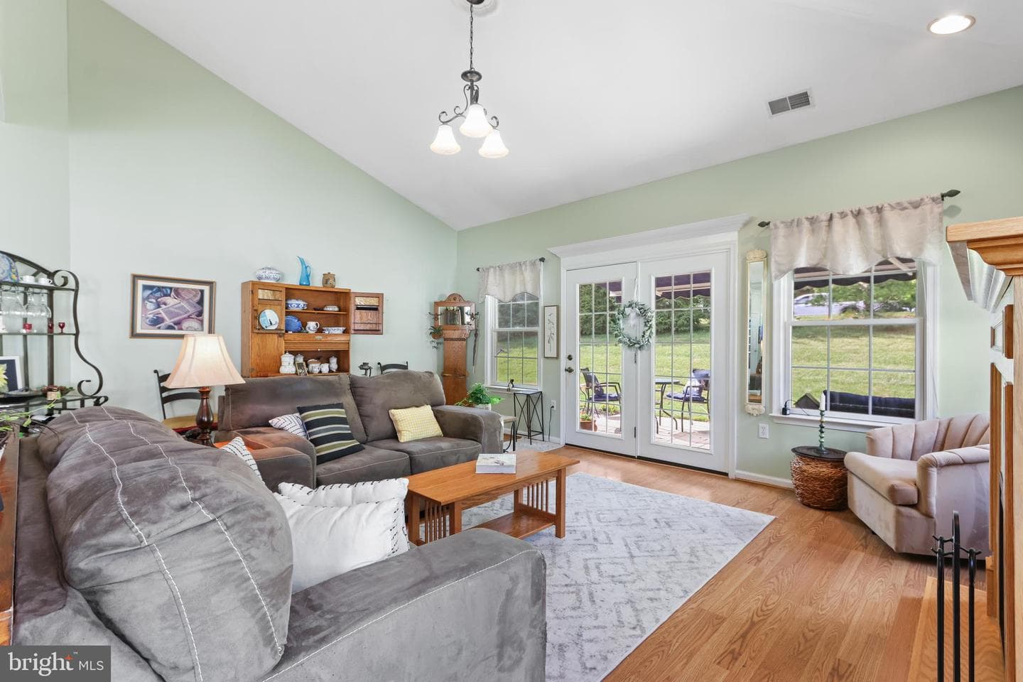 46 Glenmoor Cir N photo 8