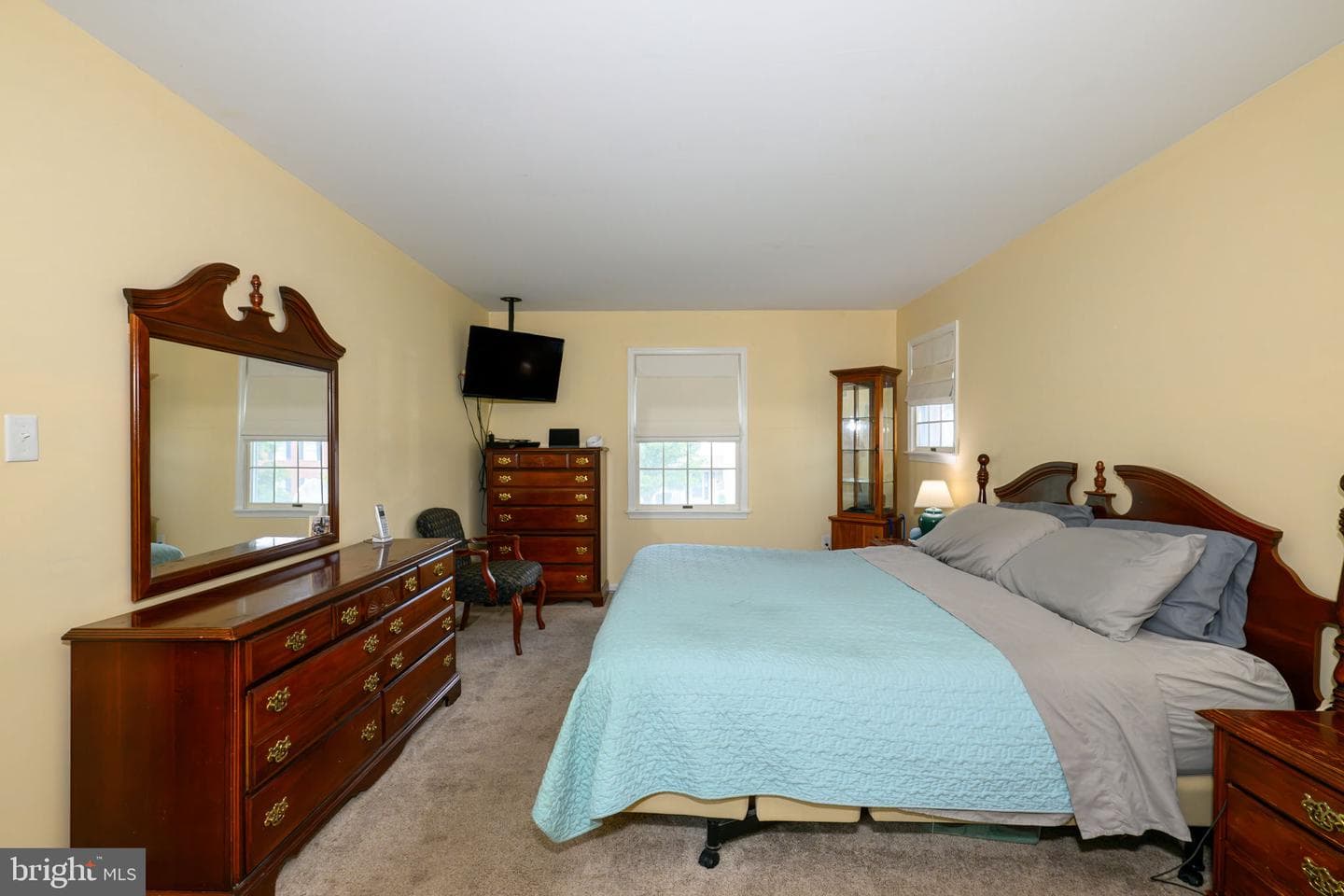 410 E Mayfield Circle photo 13