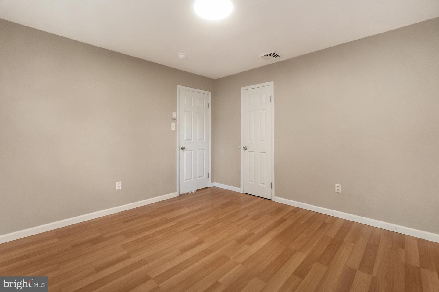 1105 Brentwood Avenue photo 40