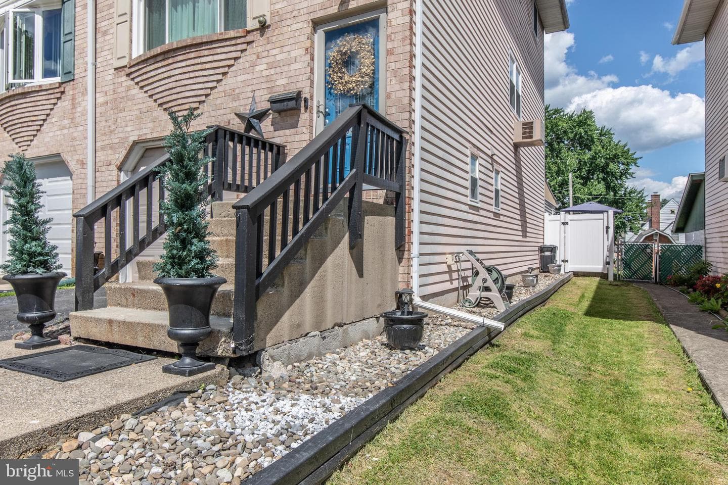 214 10th Avenue photo 43