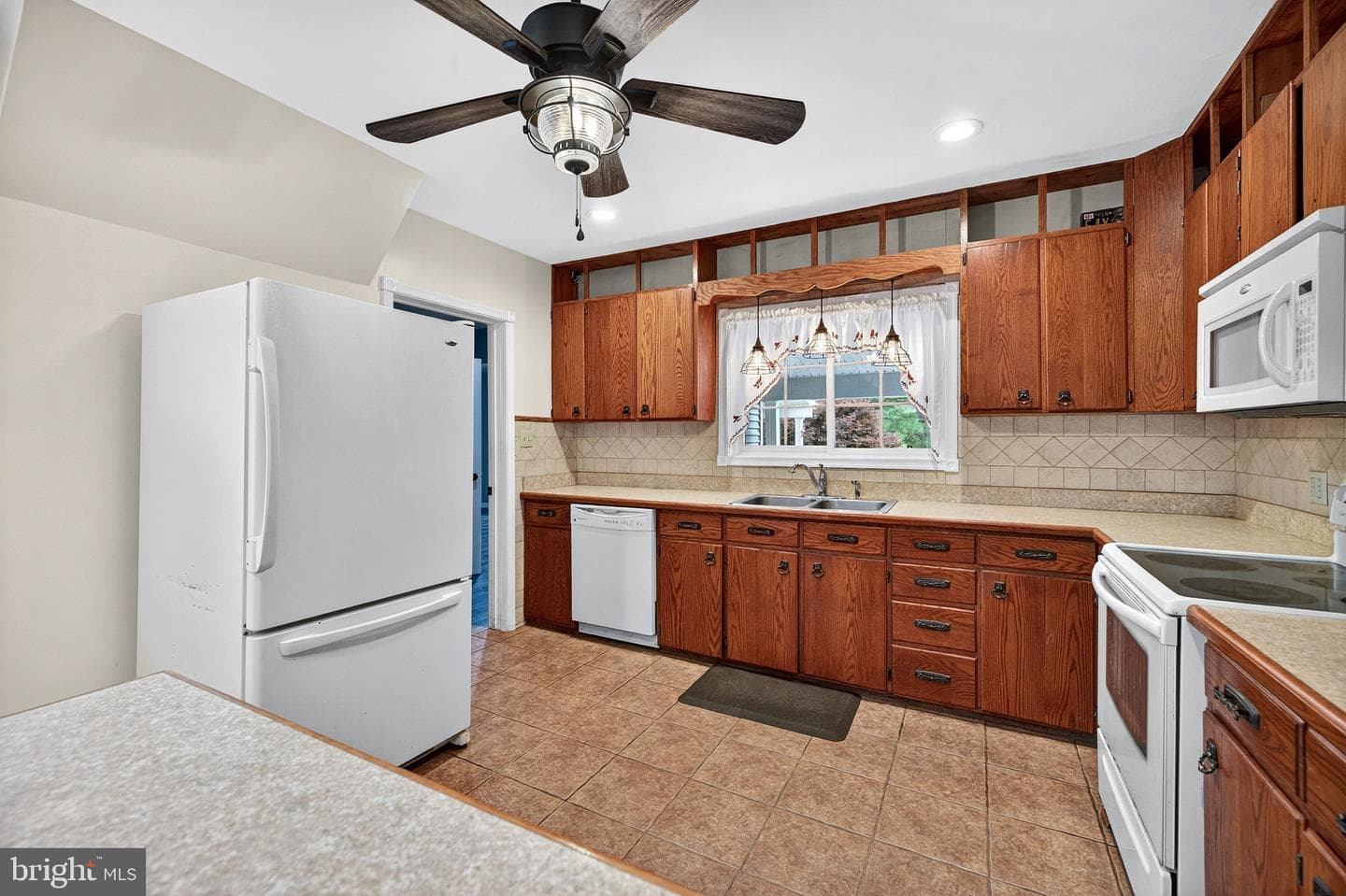 4133 Lower Road photo 22