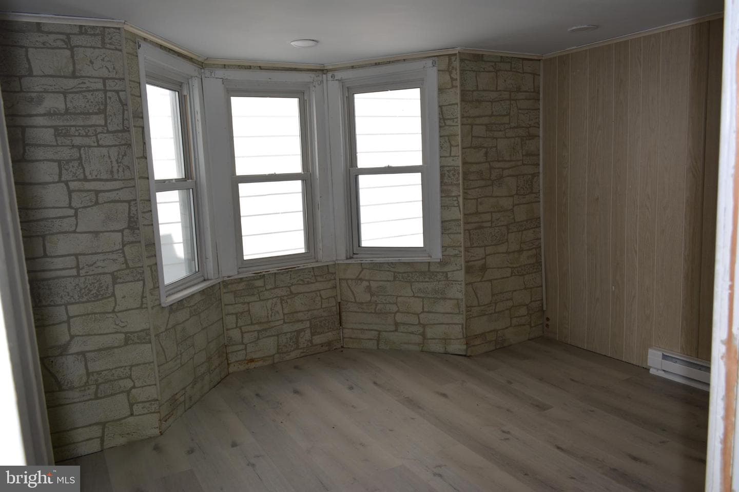21 N Chestnut Street photo 44