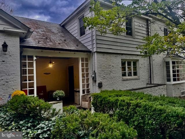127 E Sunbury Street photo 11