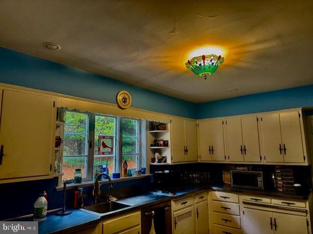 127 E Sunbury Street photo 14