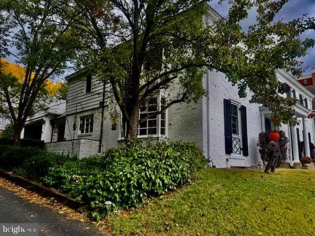 127 E Sunbury Street photo 6