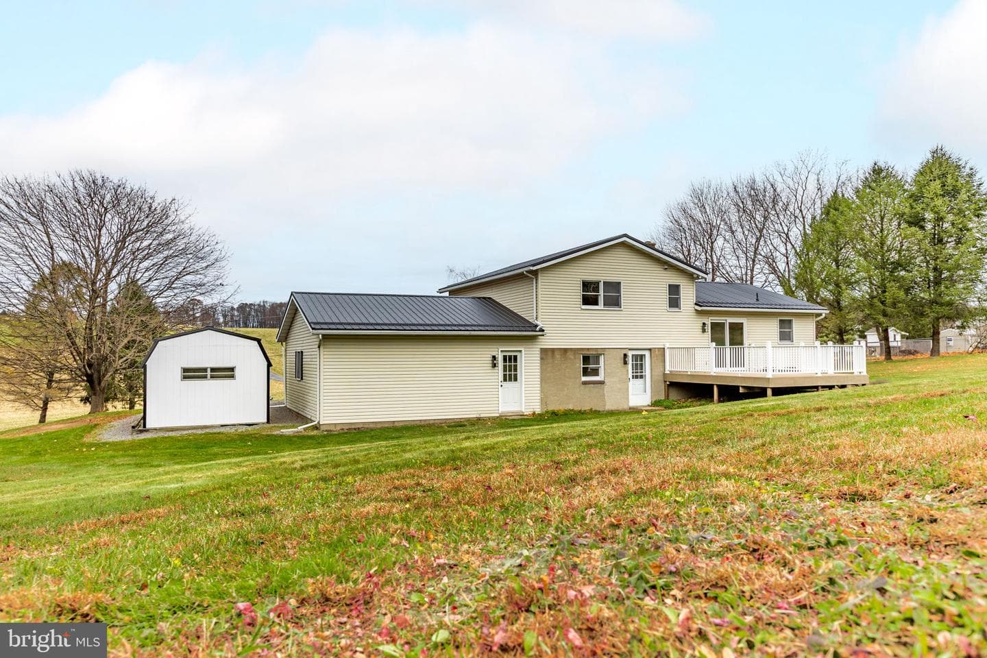 486 Shipman Road photo 31