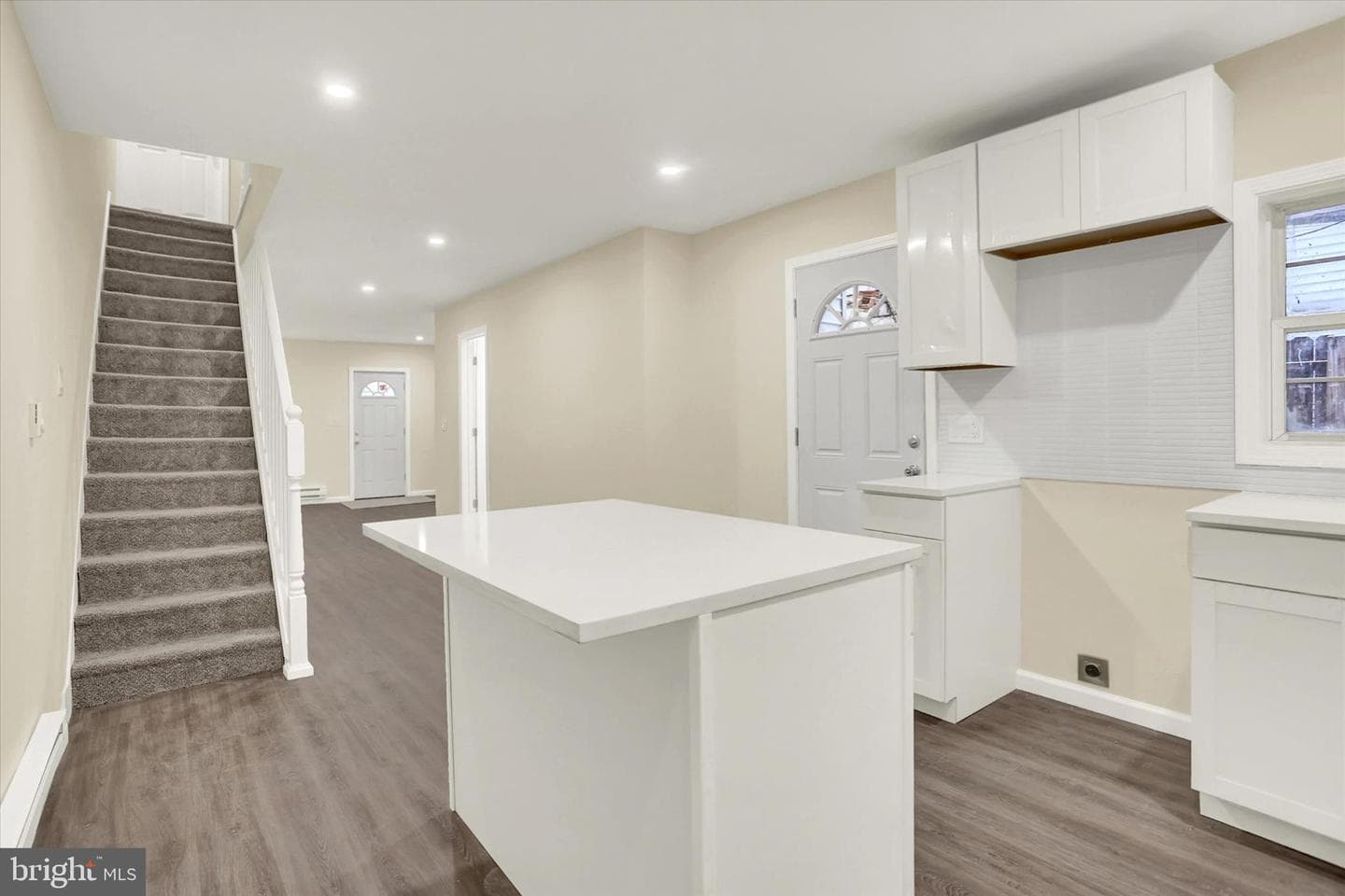1228 Pulaski Avenue photo 17