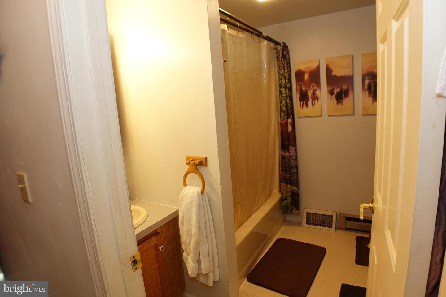 219 Styring Lane photo 17