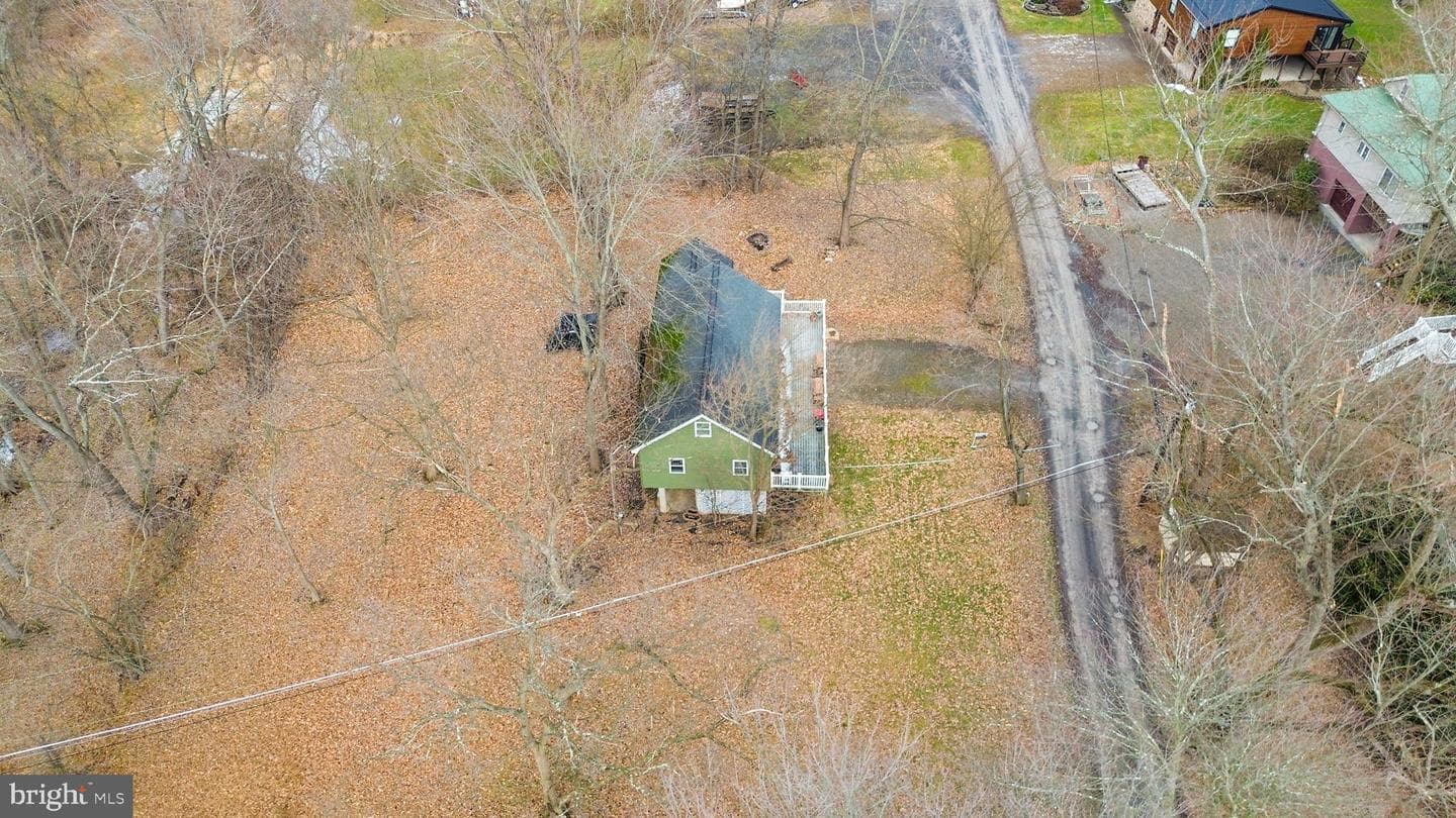 273 Shady Lane photo 13