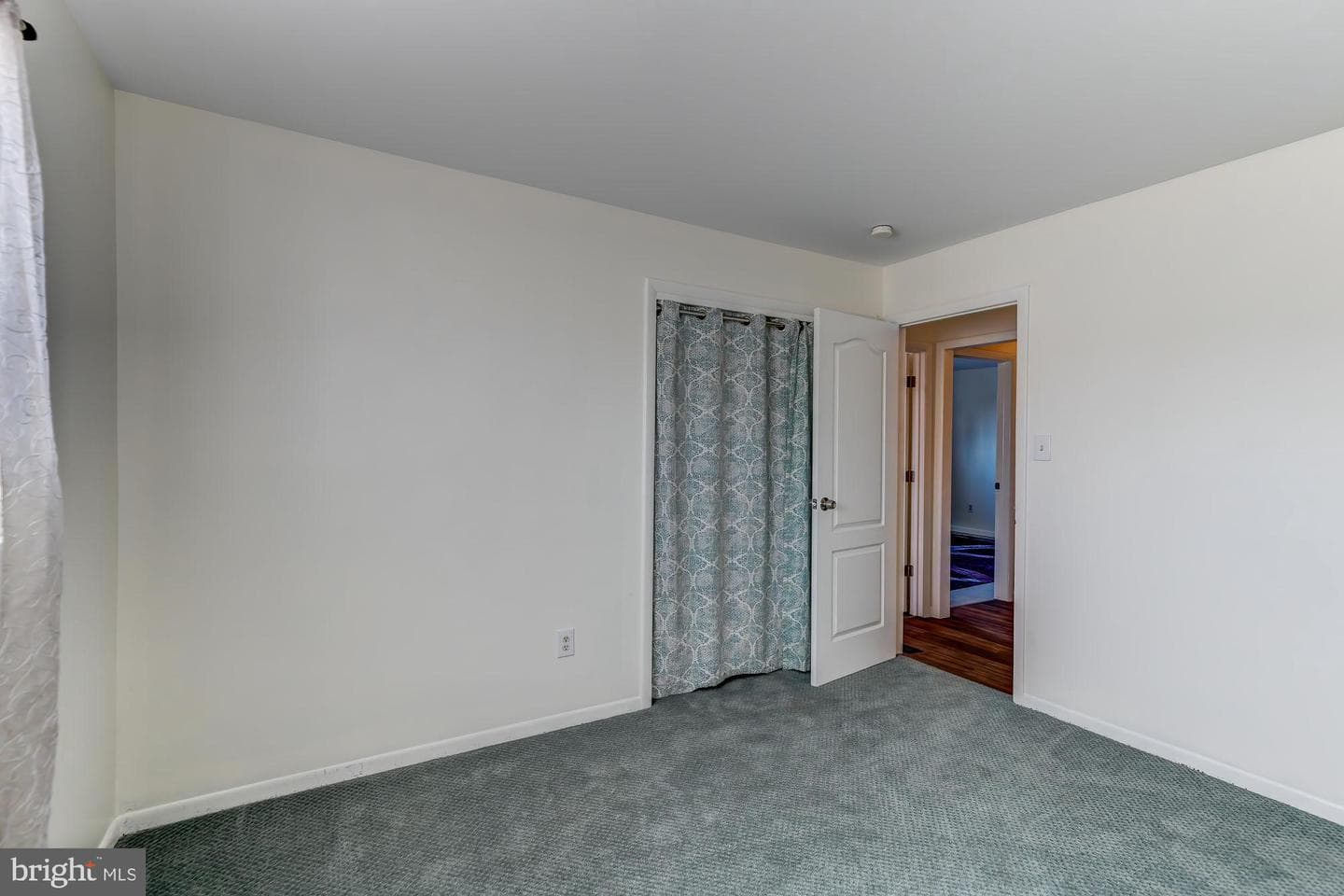 148 Penn Avenue photo 62