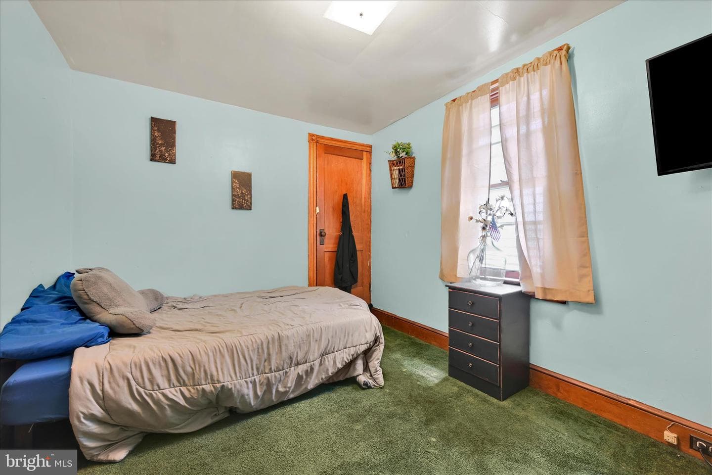 847 Pine Street photo 16