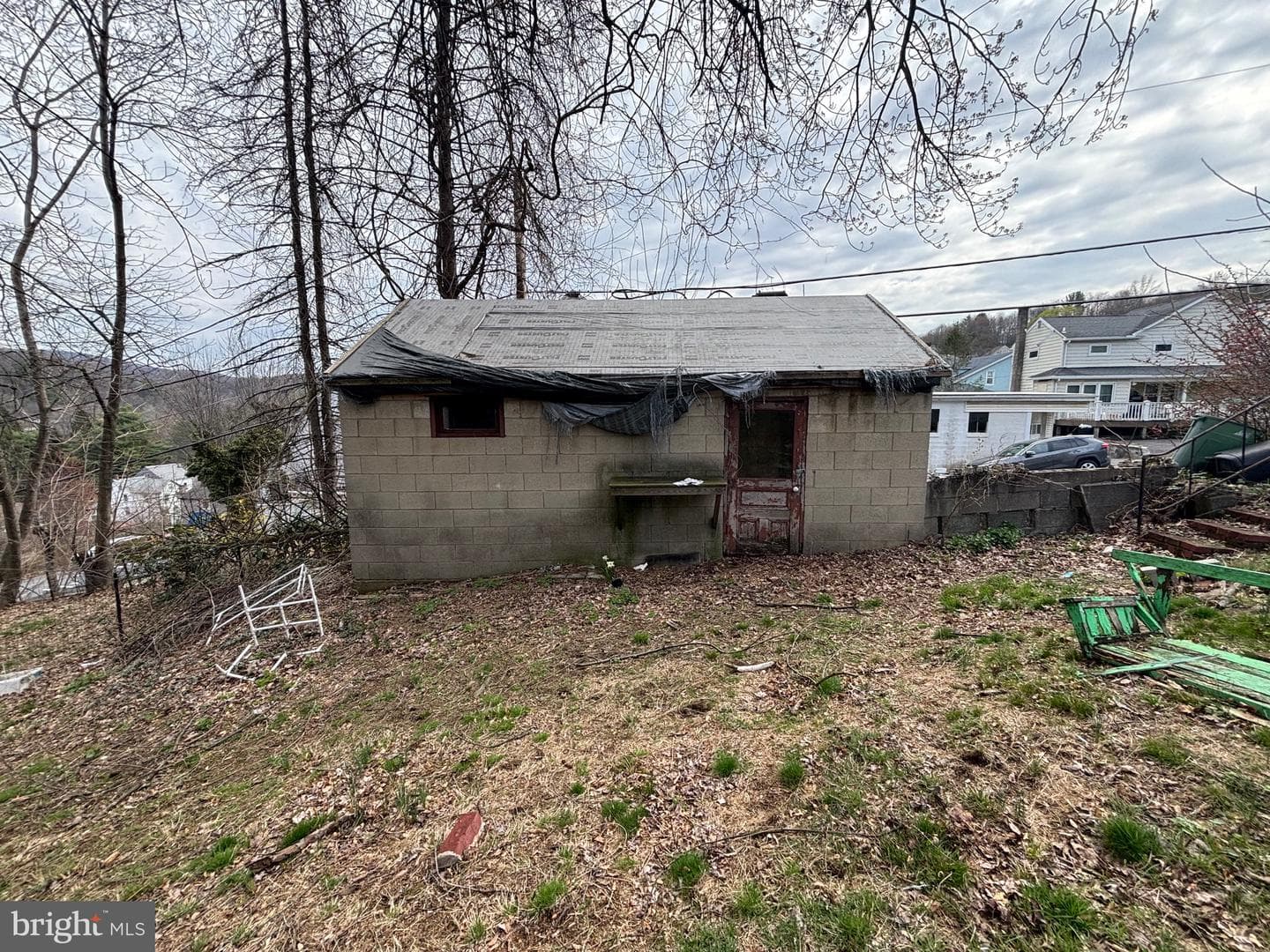 1473-1475 Pulaski Avenue photo 31
