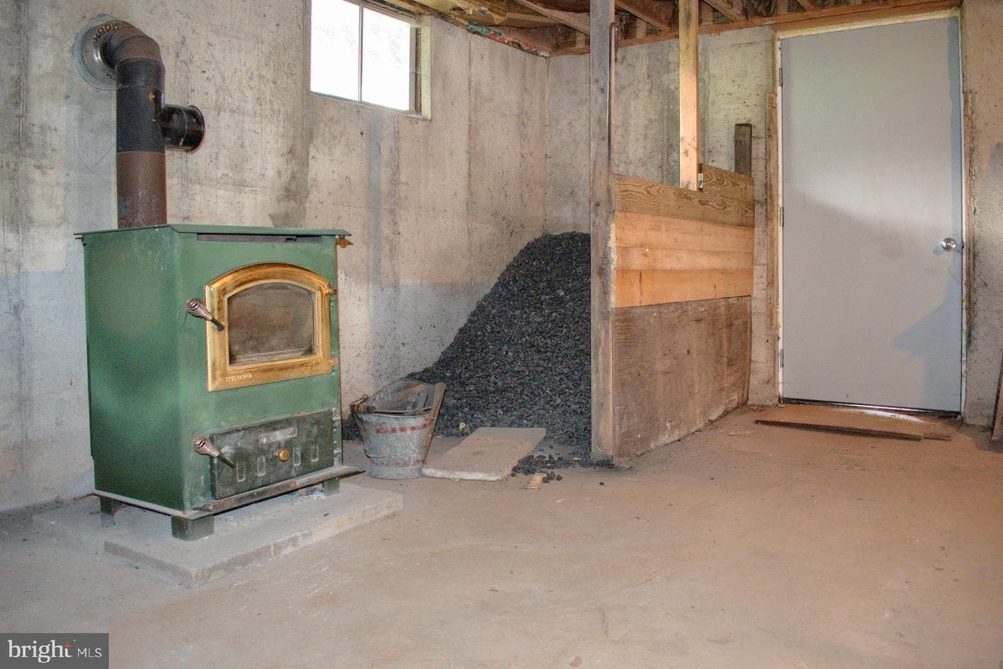 4262 Upper Road photo 14