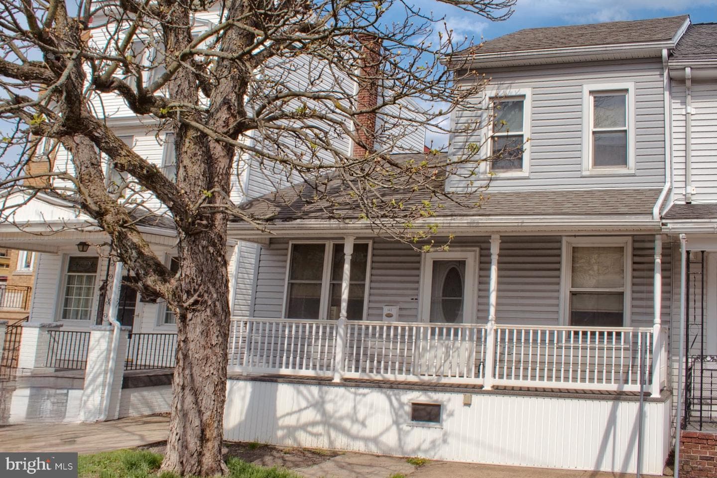 143 S Maple Street