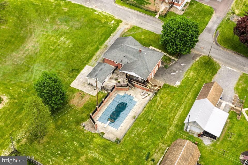 51 Harmon Lane photo 21