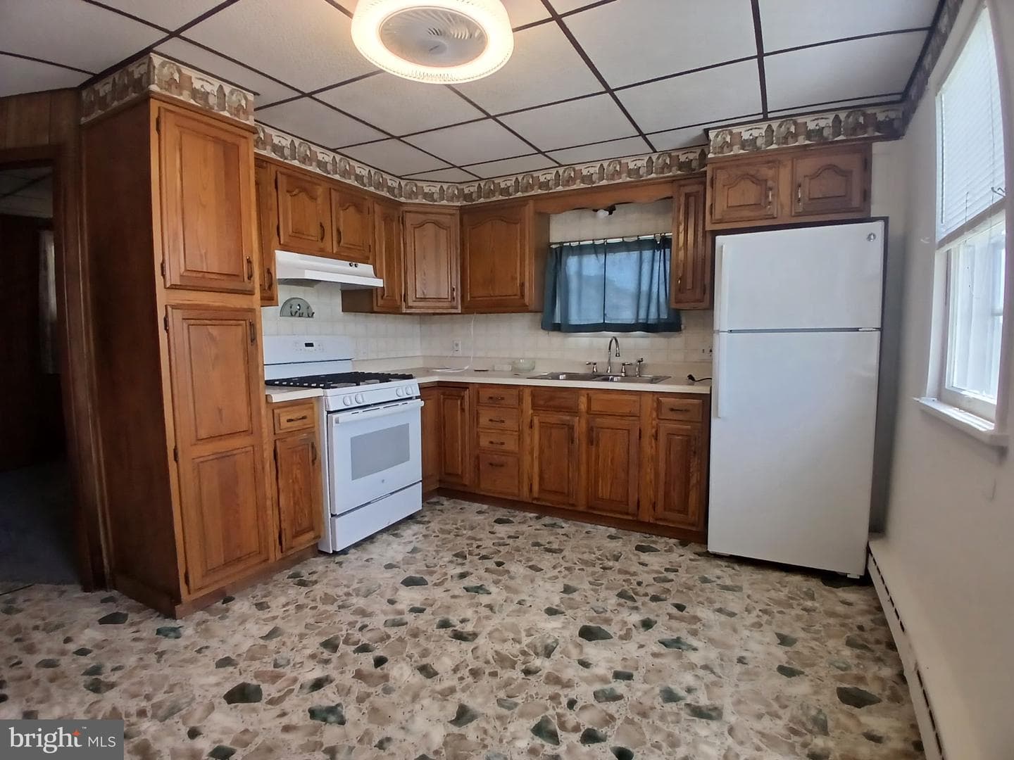 1548 W Independence Street photo 4