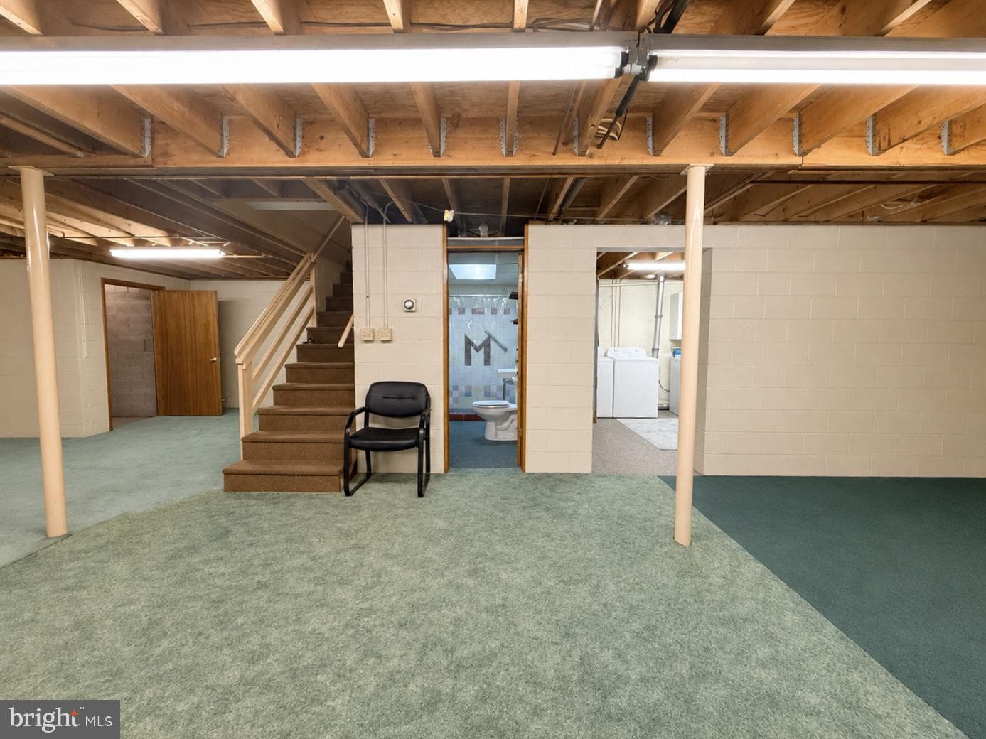 420 Lincoln Street photo 17