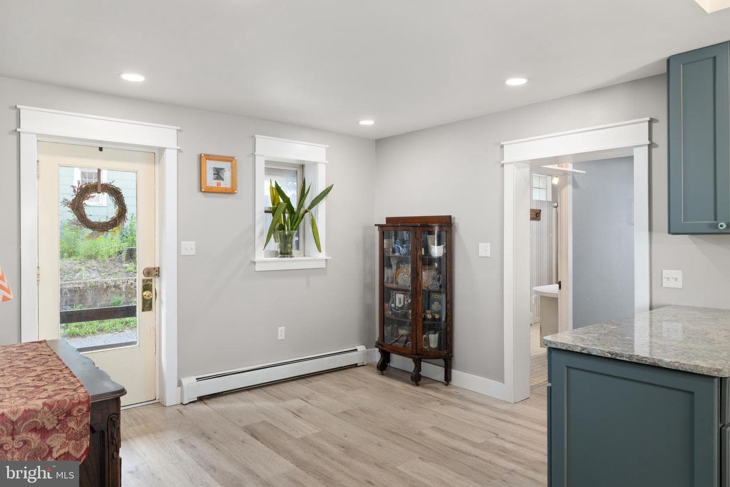 455 King Street photo 21