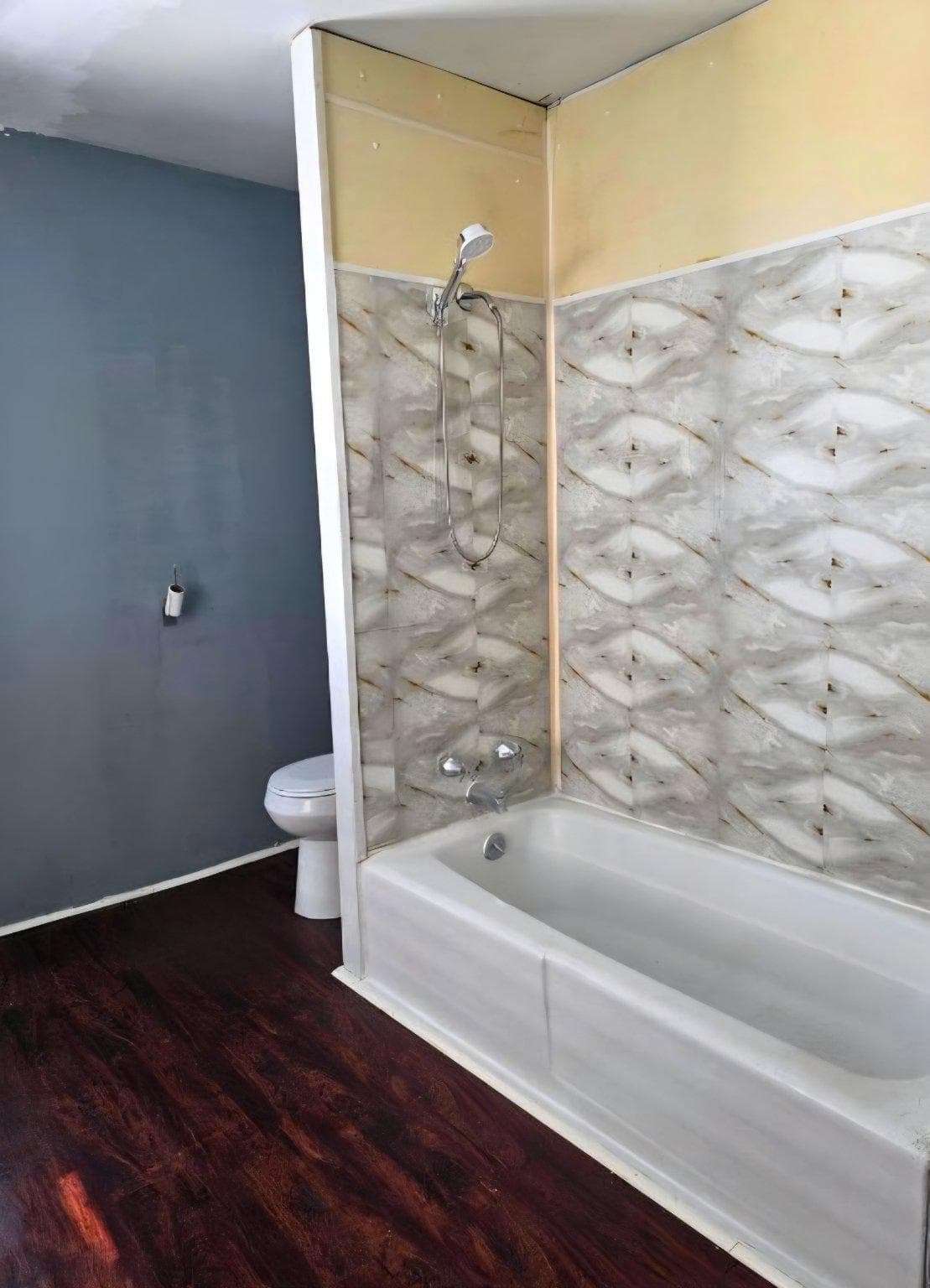 935 W Mulberry Street photo 9