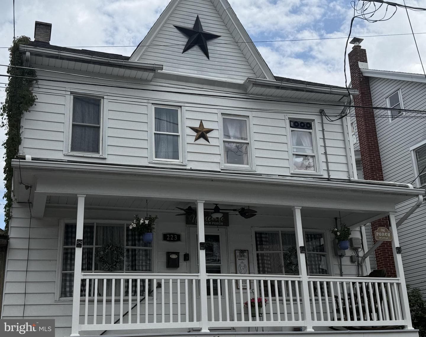 223 N Vine Street photo 1