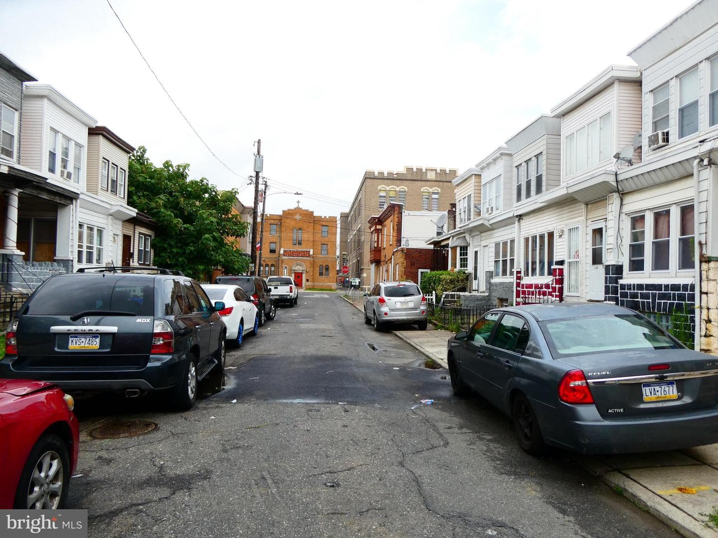 2069 Kingston Street photo 3
