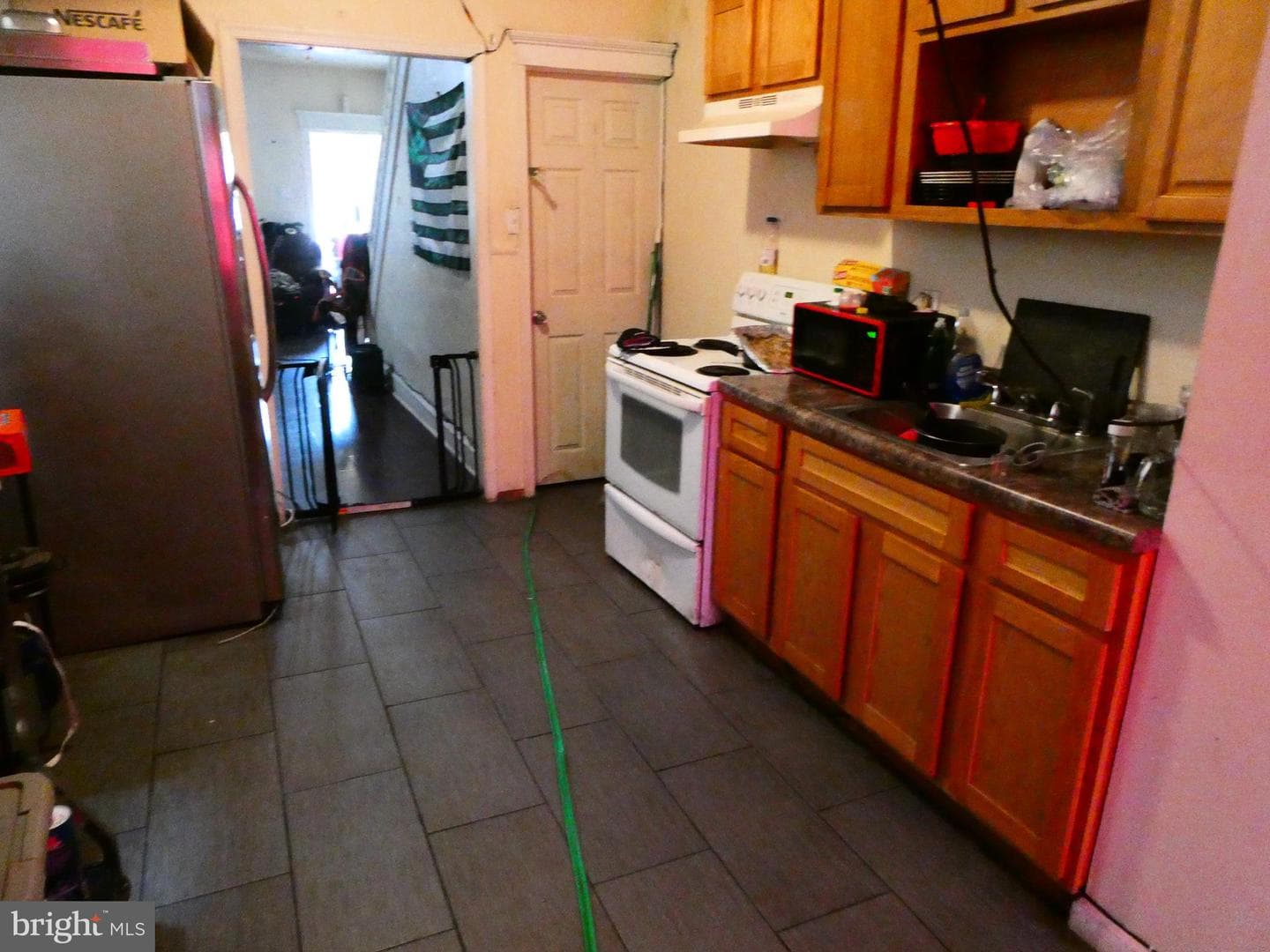 2069 Kingston Street photo 6