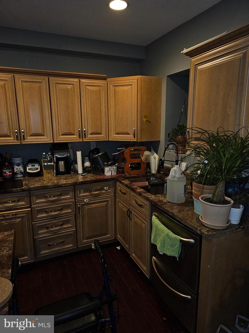 326 E Meehan Avenue photo 20