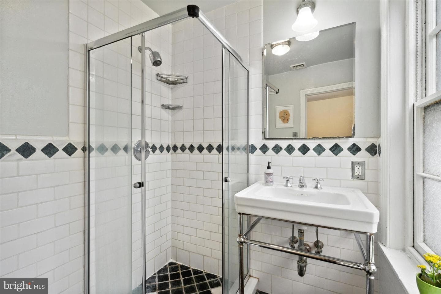 2032 Cherry Street photo 32