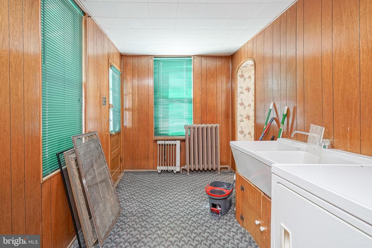 4489 E Thompson Street photo 28