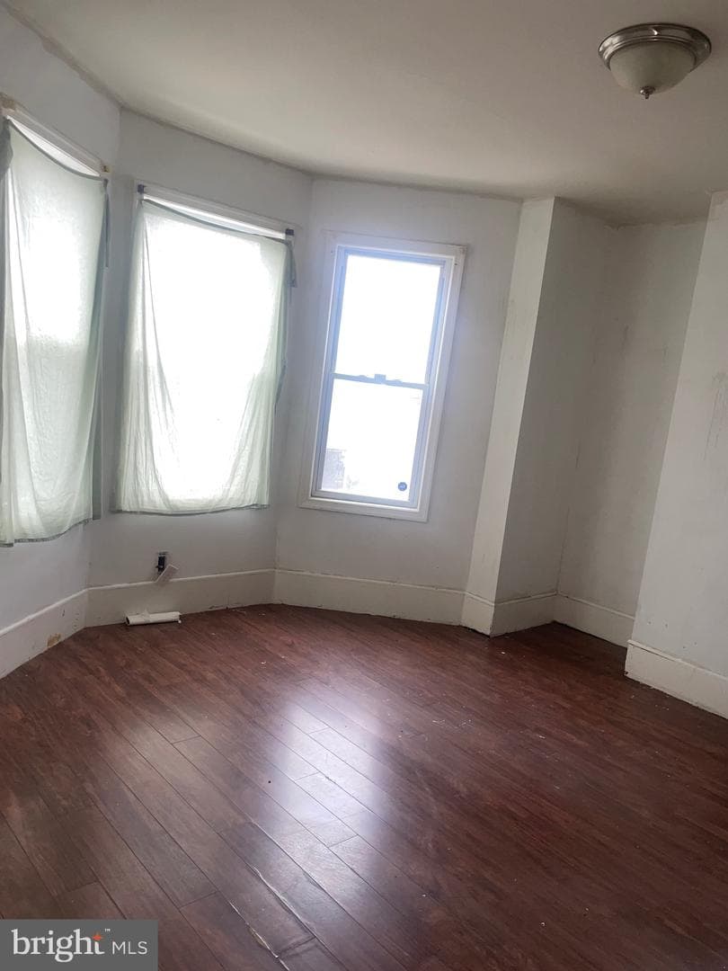 38 S Cecil Street photo 10